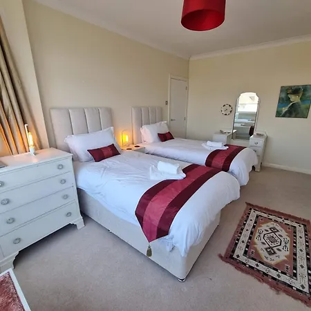 Rossendale By Cliftonvalley * Bristol