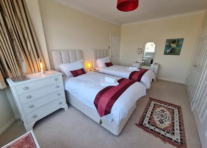 Rossendale By Cliftonvalley * Bristol