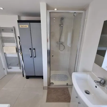 Rossendale By Cliftonvalley * Bristol